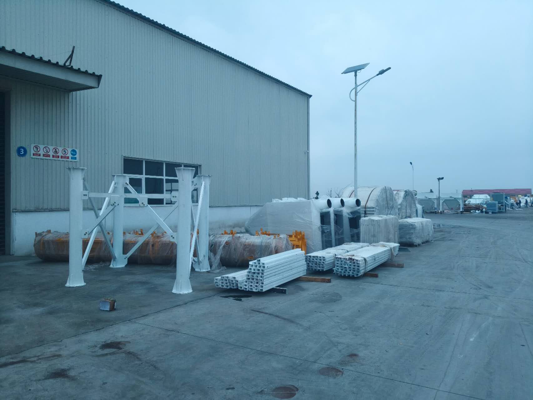 Installation site of dry-mixed mortar equipment